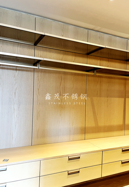 Stainless Steel Design for Model Apartment Solutions