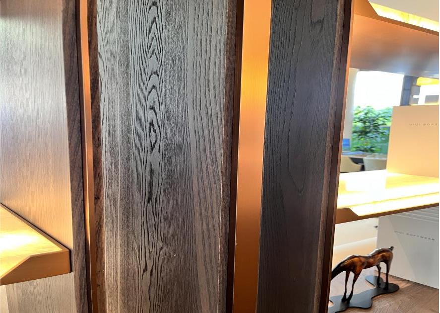 Foshan Xinmao Stainless Steel assists OCT's high-end clubhouse project in creating an integrated metal decoration solution.